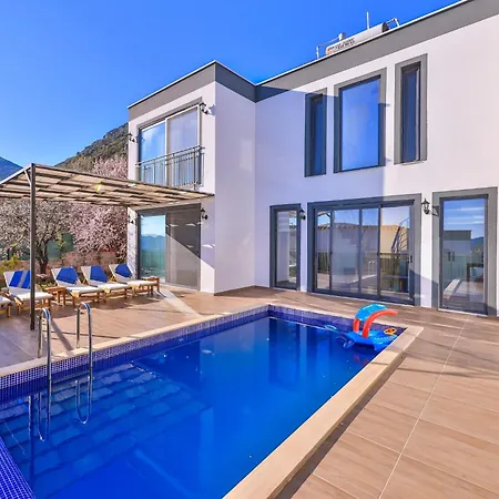 Alpanos Cukurbag Koeyue Antalya וילה